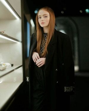 Sadie Sink OnlyFans Leak Picture - Thumbnail KF1BdE0J5P