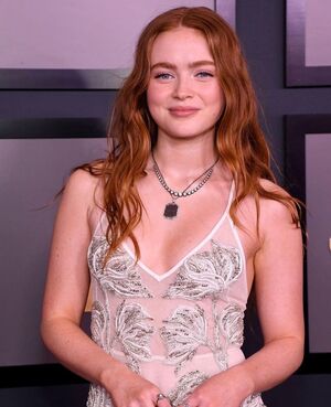 Sadie Sink OnlyFans Leak Picture - Thumbnail PLq6qZMYBe