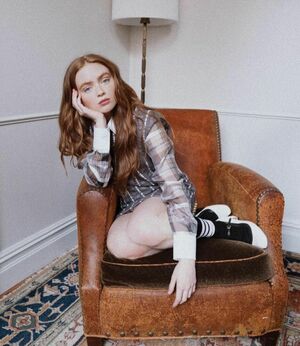 Sadie Sink OnlyFans Leak Picture - Thumbnail QzoV6whIVY