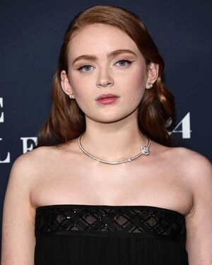 Sadie Sink OnlyFans Leak Picture - Thumbnail bkRdo2o3W7