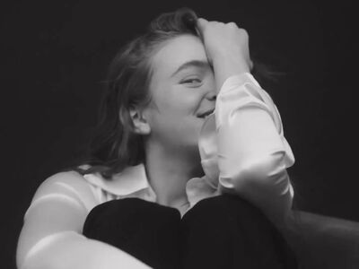 Sadie Sink OnlyFans Leak Picture - Thumbnail fBKZHfnm48