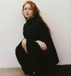 Sadie Sink OnlyFans Leak Picture - Thumbnail h0Oz8Z0c8D