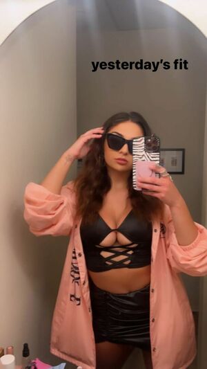 Sami Brielle OnlyFans Leak Picture - Thumbnail 5CvBFgMtP7