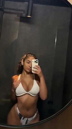 Sami Brielle OnlyFans Leak Picture - Thumbnail E8ODDHRbUE