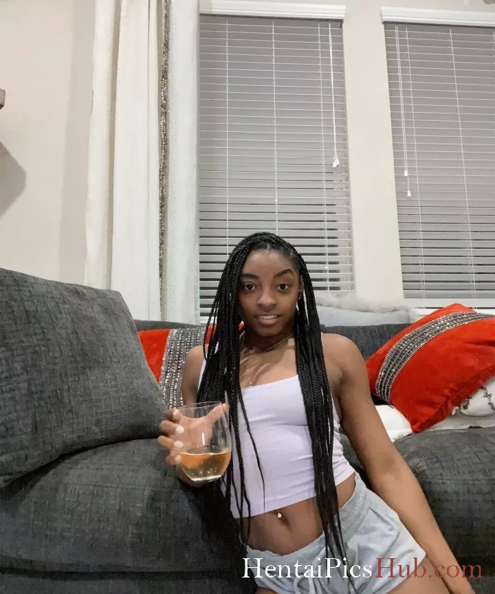 Simone Biles Nude OnlyFans Leak Photo QNPsVvL3s0