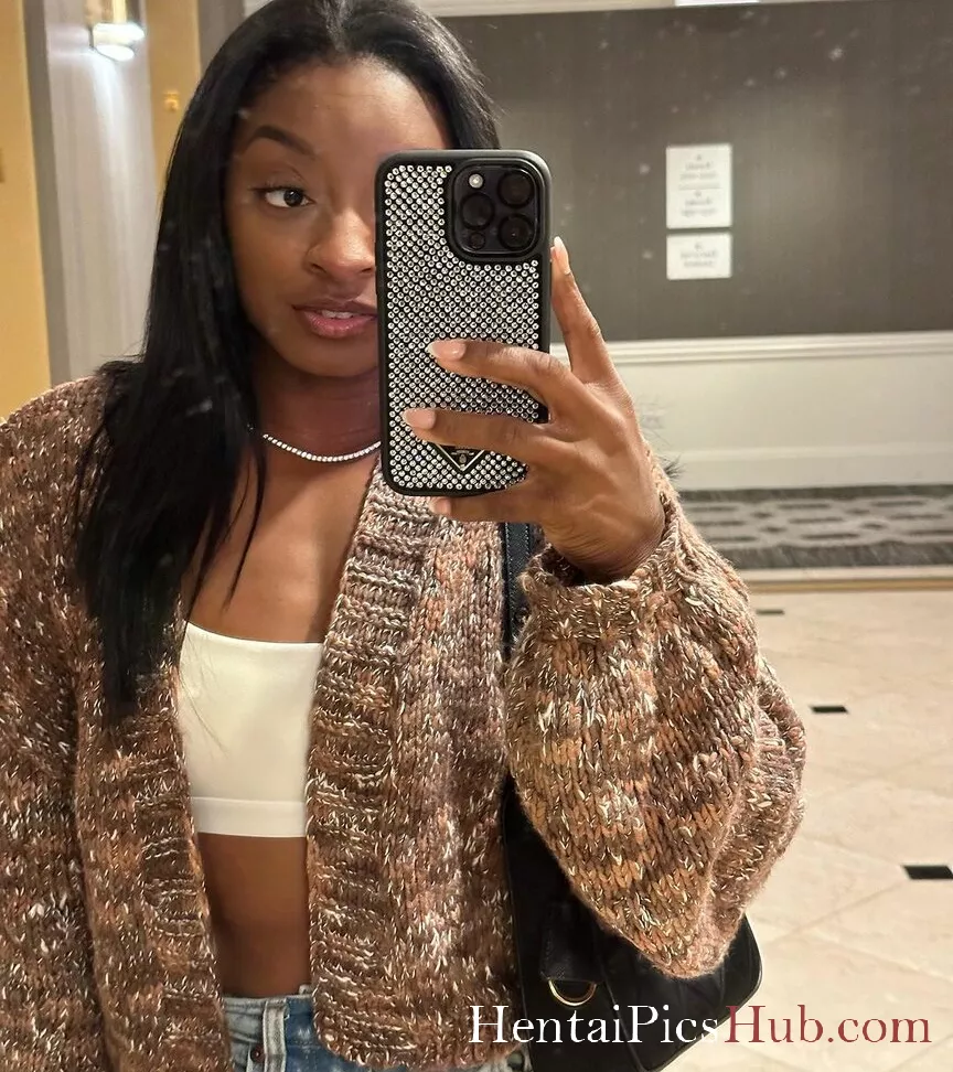 Simone Biles Nude OnlyFans Leak Photo dWulUUIxcq