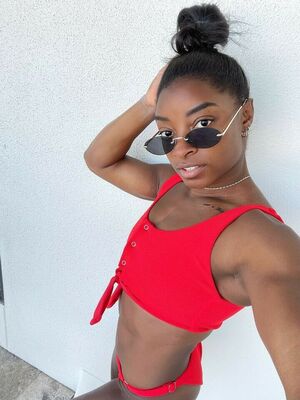 Simone Biles OnlyFans Leak Picture - Thumbnail 7cQfYXfXN8