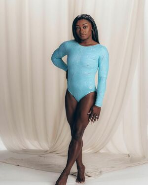 Simone Biles OnlyFans Leak Picture - Thumbnail HvI0jmsORa