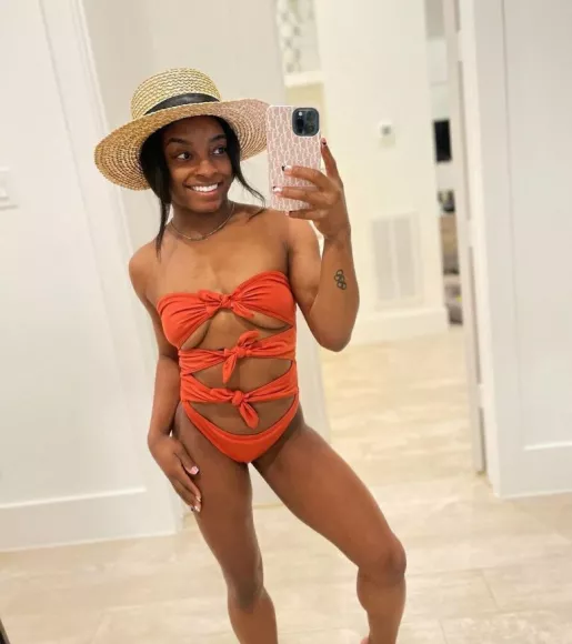 Simone Biles OnlyFans Leak Picture - Thumbnail Ib6Snj39Xb