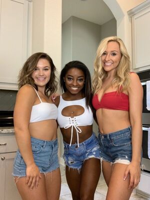 Simone Biles OnlyFans Leak Picture - Thumbnail Ol04aVV96e