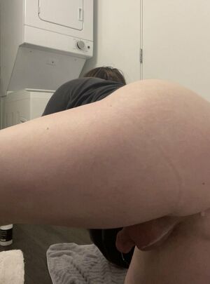 Slutty Ashla OnlyFans Leak Picture - Thumbnail zt0xJ6MAAt