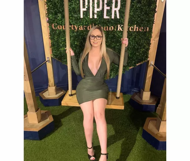 Sophie Defoe OnlyFans Leak Picture - Thumbnail YYveru92FE