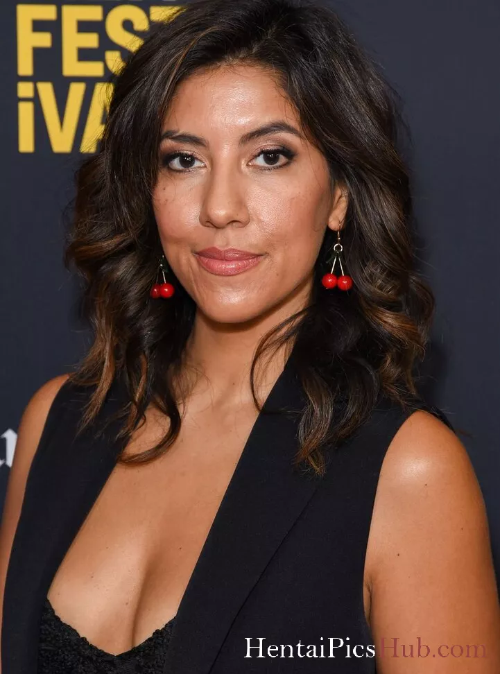 Stephanie Beatriz Nude OnlyFans Leak Photo e6kEe9nwli