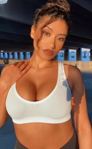 Tamia J OnlyFans Leak Picture - Thumbnail u7Z0OswQVR