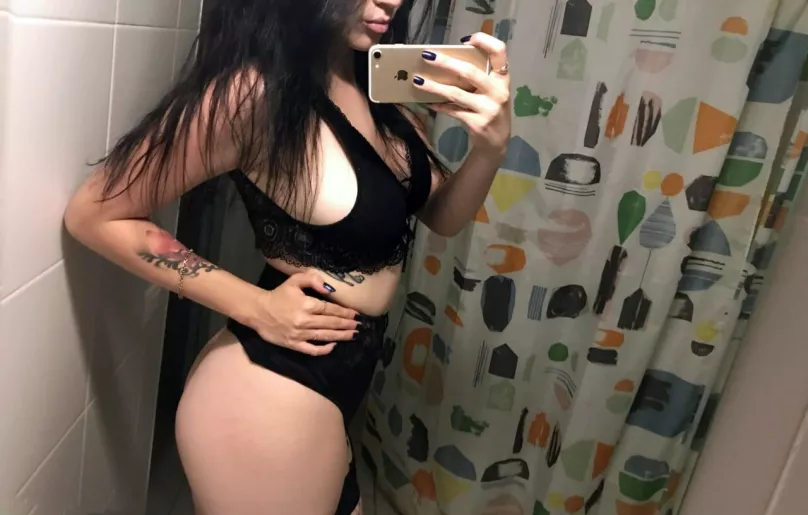 Tanya Melson OnlyFans Leak Picture - Thumbnail BIIAFFpiSv