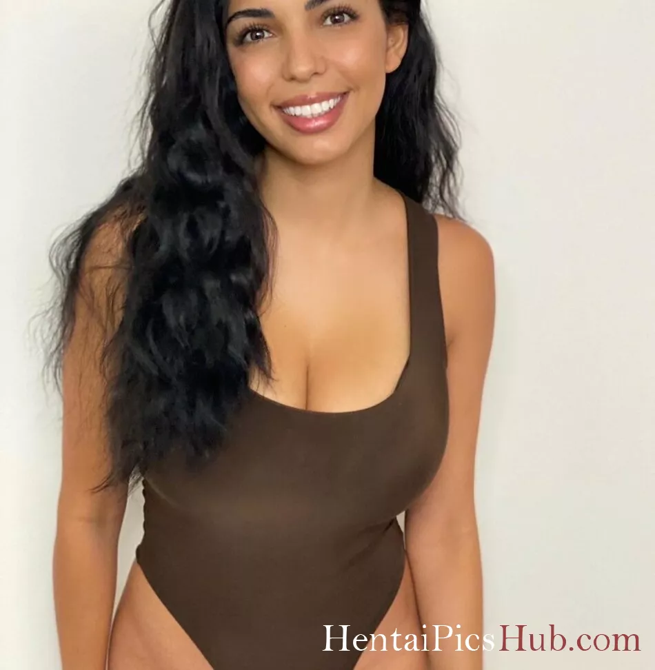 Tara Yazdi Nude OnlyFans Leak Photo JvWstOy9W2