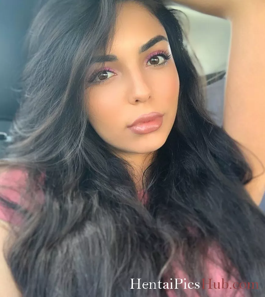 Tara Yazdi Nude OnlyFans Leak Photo YgSk39l2UX