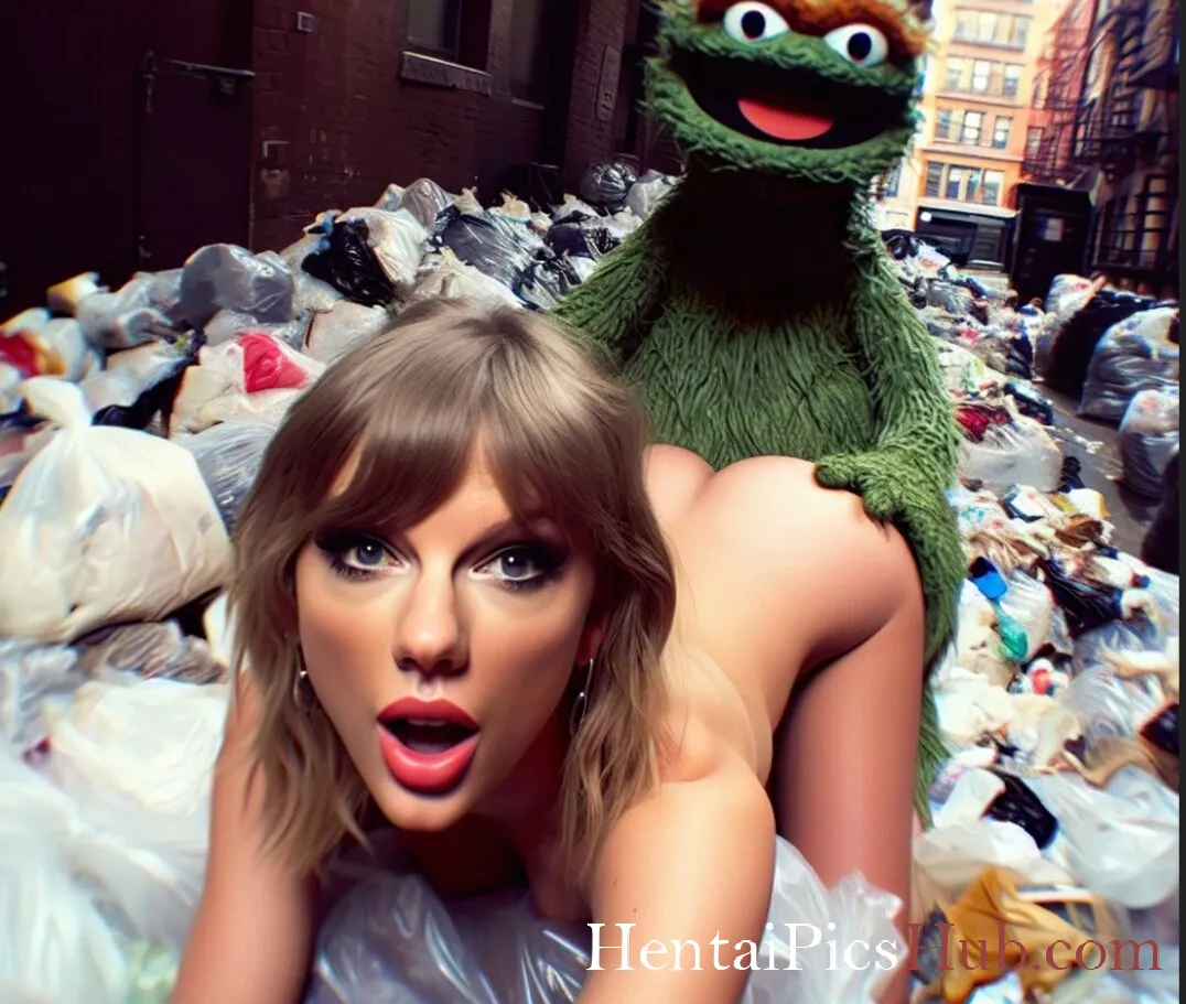 Taylor Swift Nude OnlyFans Leak Photo dRLaUATGJ8