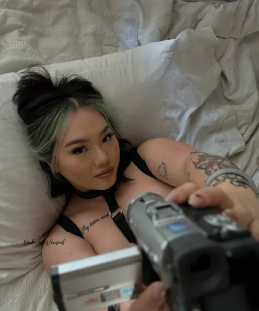 Valentine Thao OnlyFans Leak Picture - Thumbnail TgGpeelO03