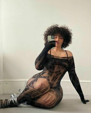 Valeria Vendetta OnlyFans Leak Picture - Thumbnail mySPjcNEwy