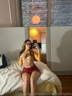 Victoria Lynn Myers OnlyFans Leak Picture - Thumbnail L4XAkf3smz