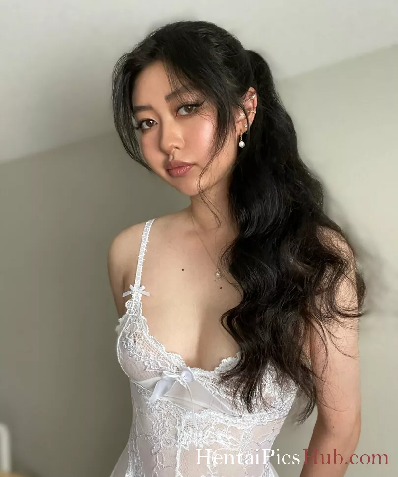 Vyxia Vyxphan Nude OnlyFans Leak Photo 0w685E9FvO