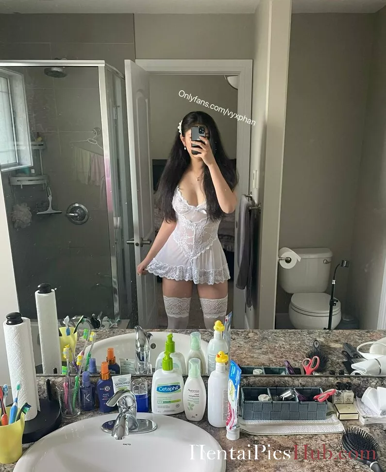 Vyxia Vyxphan Nude OnlyFans Leak Photo LomLaPxnyH
