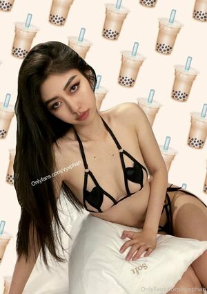 Vyxia Vyxphan OnlyFans Leak Picture - Thumbnail UC3E6QIAi0