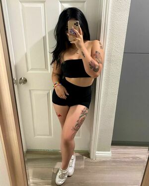 Yourprincesslol OnlyFans Leak Picture - Thumbnail vYTi1XQpsD