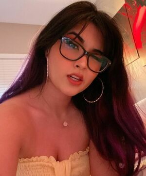 Yourprincesslol OnlyFans Leak Picture - Thumbnail zgQyrqhuUE